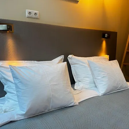 Harbor Walk & Historic Flat * Таллин