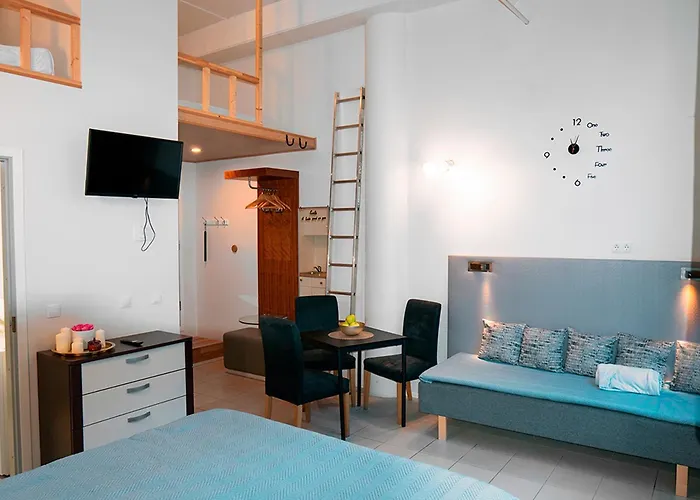 Harbor Walk & Historic Flat * タリン