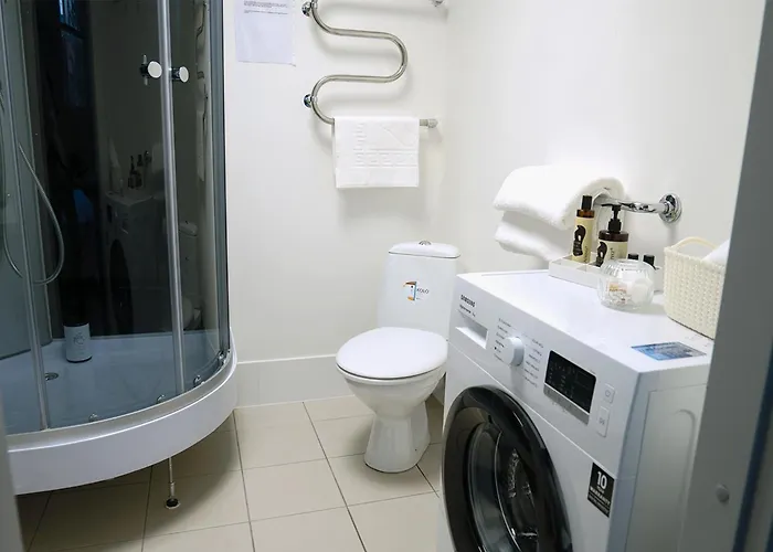 Harbor Walk & Historic Flat *