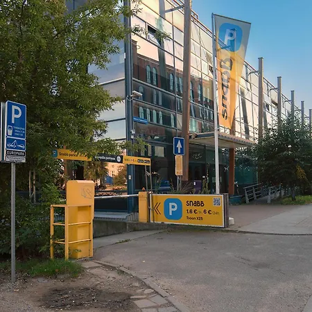 Harbor Walk & Historic Flat Tallinn